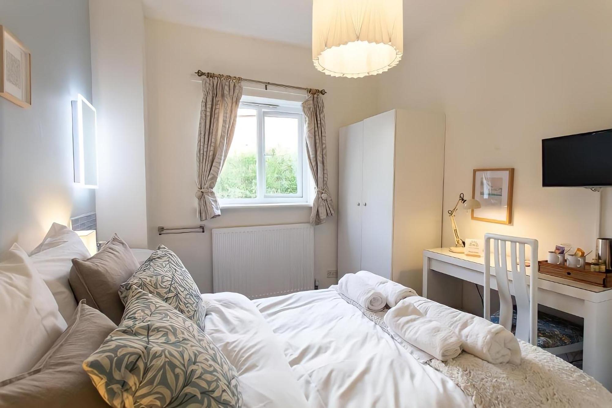 فندق Poole Park House المظهر الخارجي الصورة