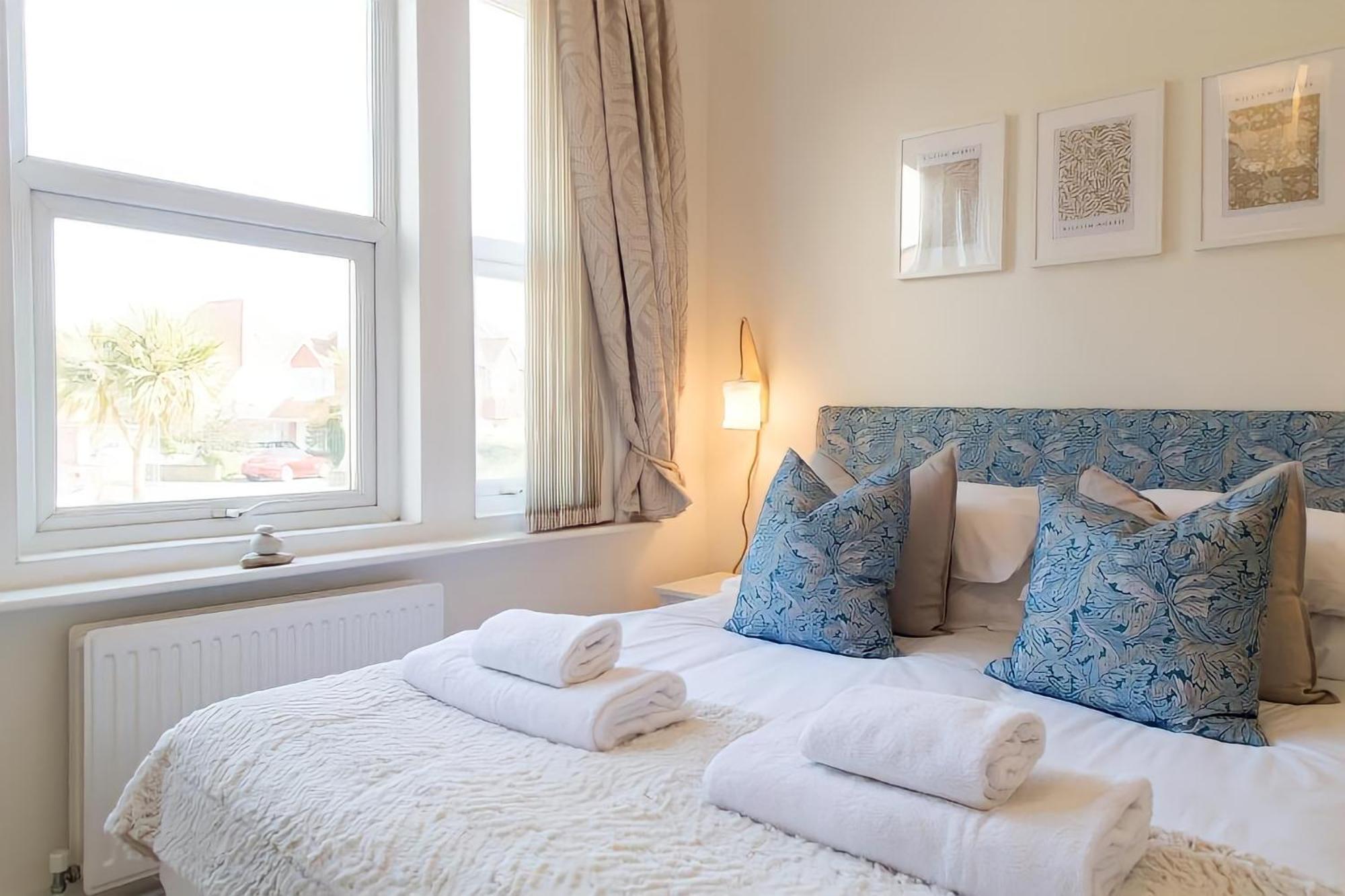 فندق Poole Park House المظهر الخارجي الصورة