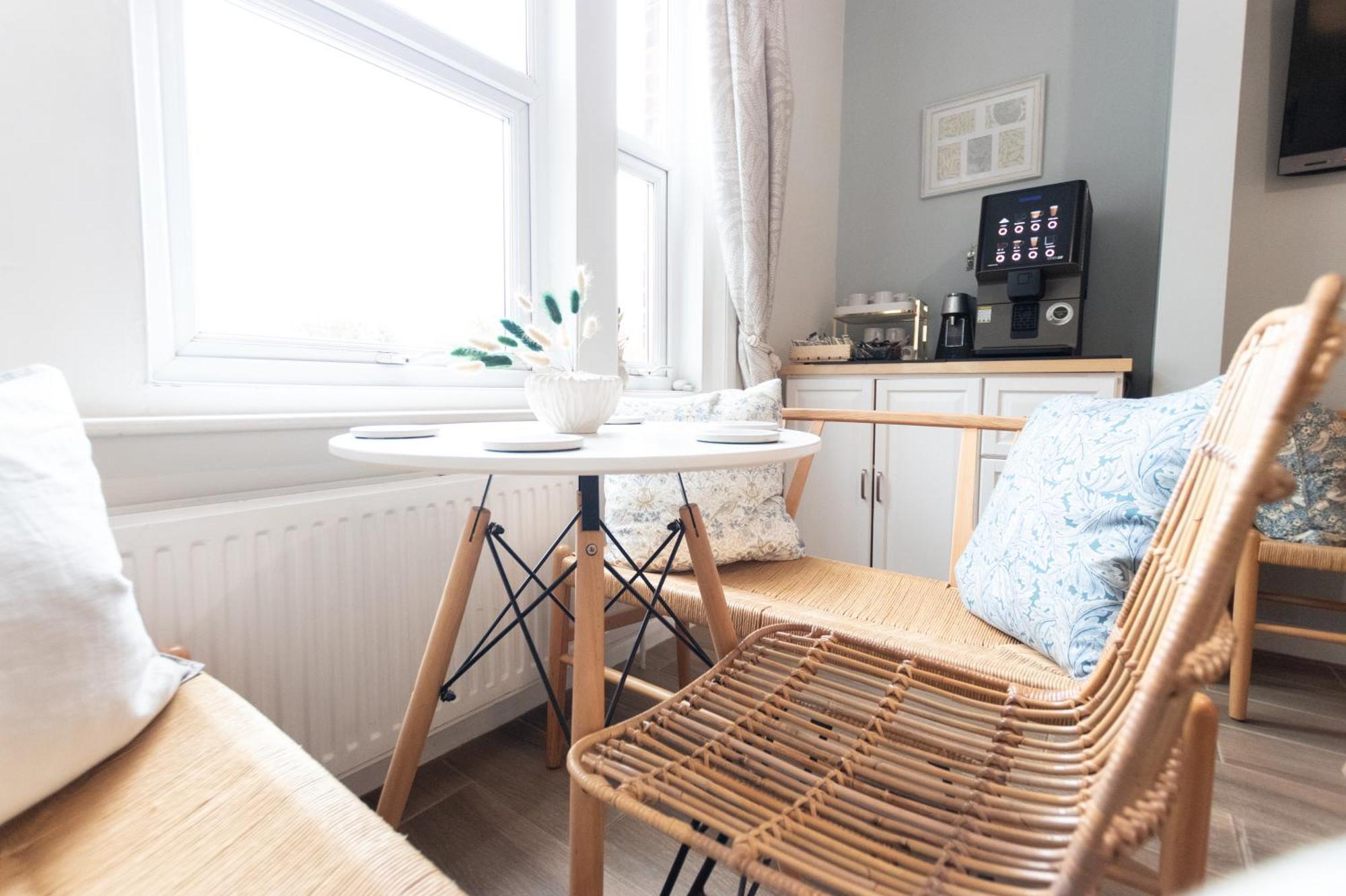 فندق Poole Park House المظهر الخارجي الصورة